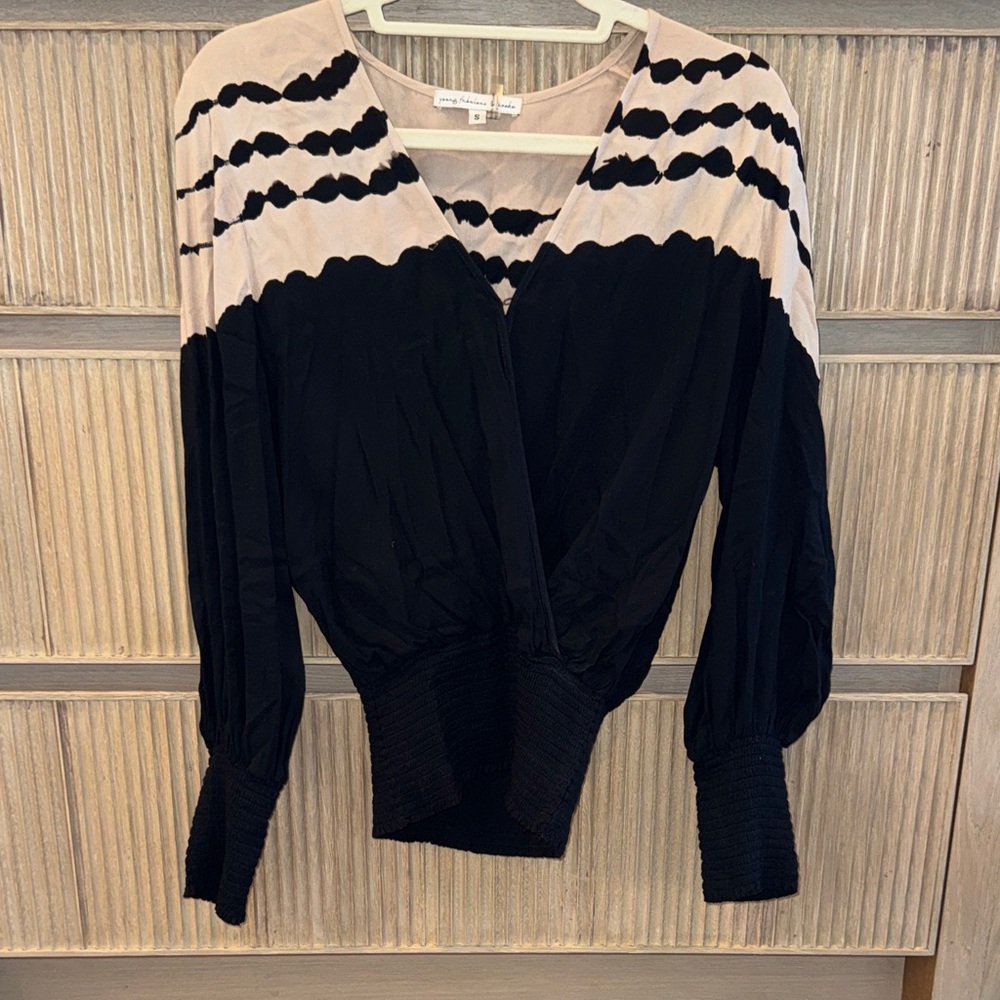 Diane Von Furstenberg Black and Cream Blouse